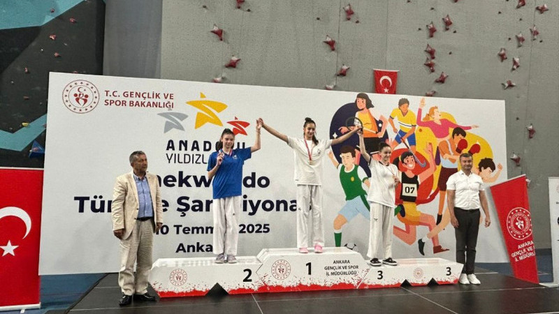 MALTEPELİ KESİMOĞLU TÜRKİYE İKİNCİSİ OLDU