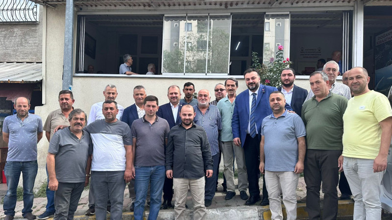 Milletvekili Uluay Zümrütevler esnafıyla buluştu