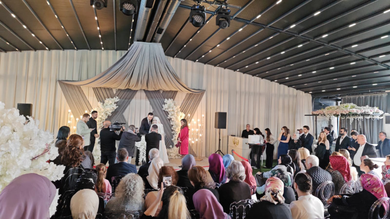 DİKEL AİLESİNİN MUTLU GÜNÜ