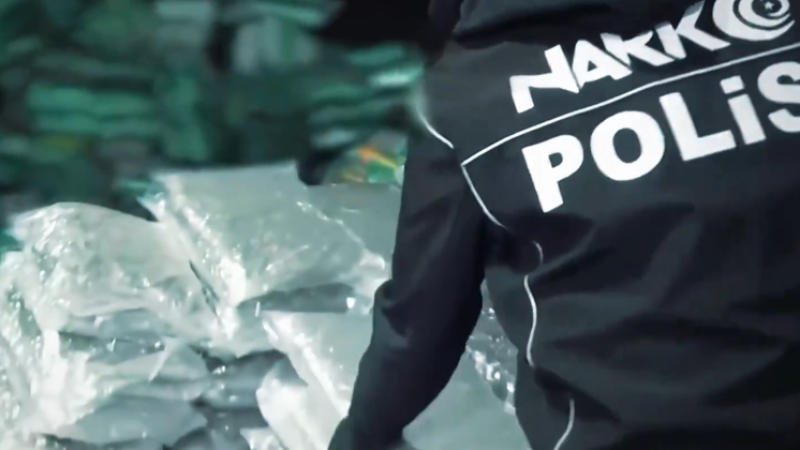 İstanbul’da dev uyuşturucu operasyonu