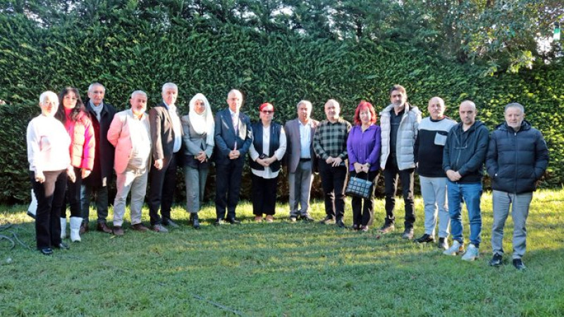 Tiryaki, yerel basını ağırladı