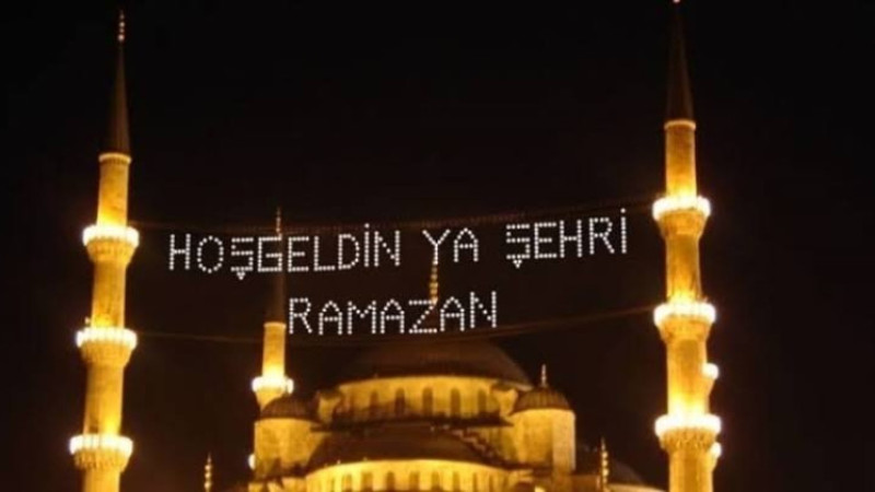 RAMAZAN BAŞLIYOR İLK TERAVİH BU AKŞAM