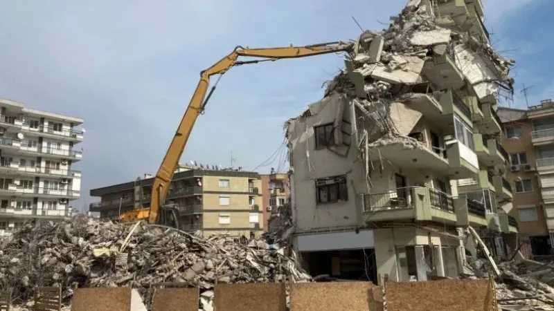 İSTANBUL’DA DEPREM SEFERBERLİĞİ