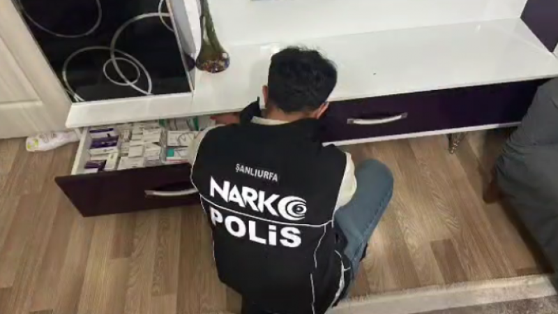 MALTEPE’DE UYUŞTURUCU OPERASYONU