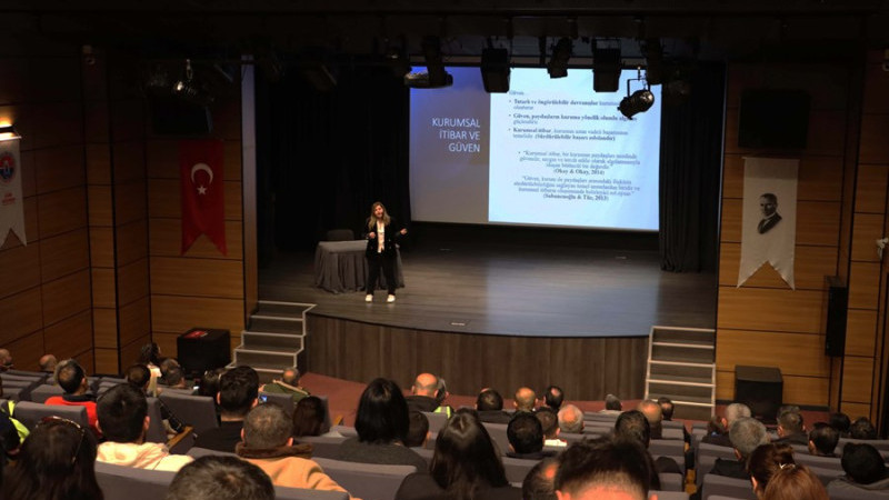 Personeline kurum kültürü ve aidiyeti eğitimi