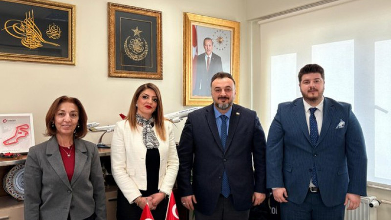 Sağlık çalışanlarımızın yanındayız