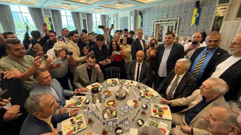 MALTEPE'DEN AZİZ YILDIRIM'A TAM DESTEK