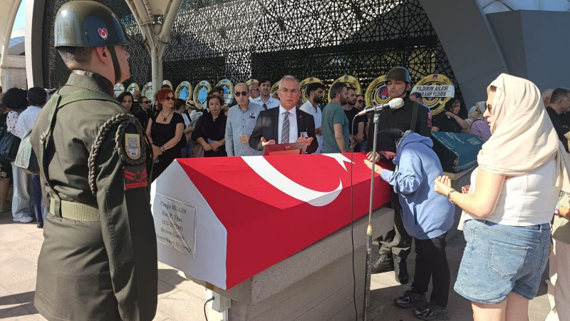 KIBRIS GAZİSİNE VEDA